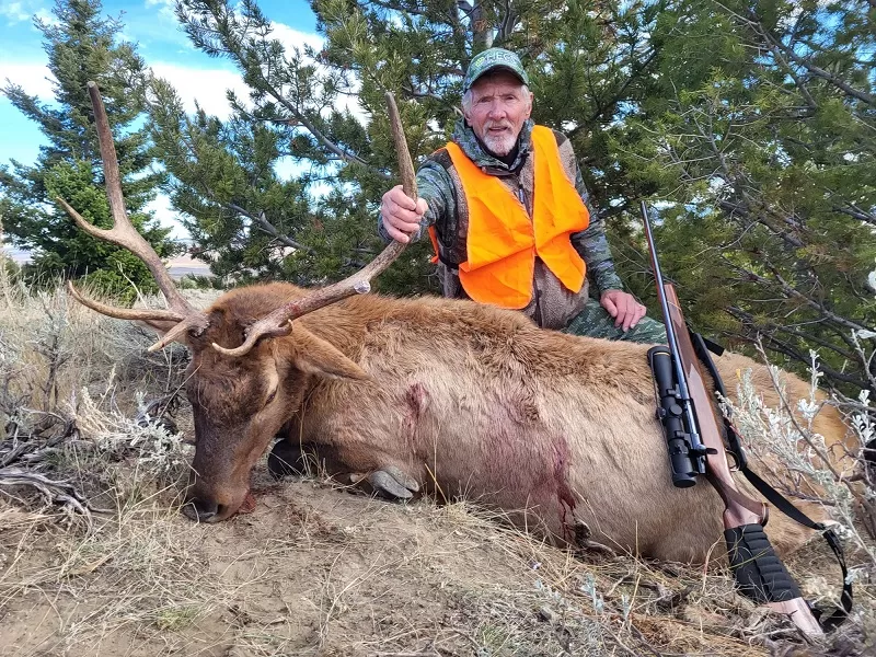 MT hunting trips for elk